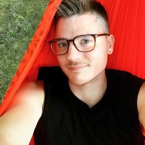 Meet your Posher, Gage